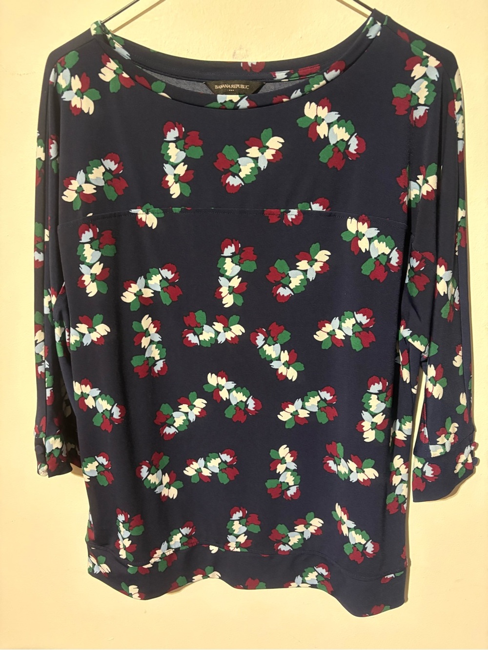 Banana Republic Navy Floral-Print Scoop Neck Top Sz CS